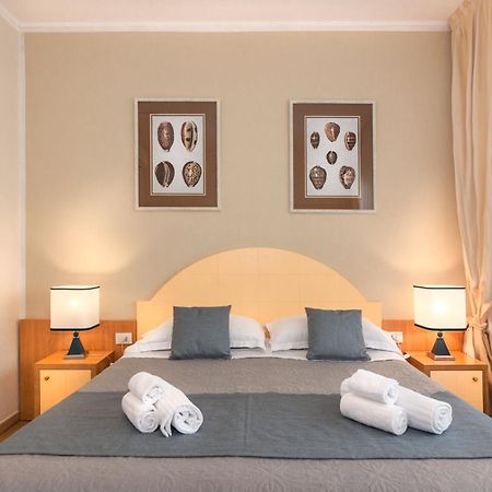 Hotel Stella D'Italia Viareggio Esterno foto
