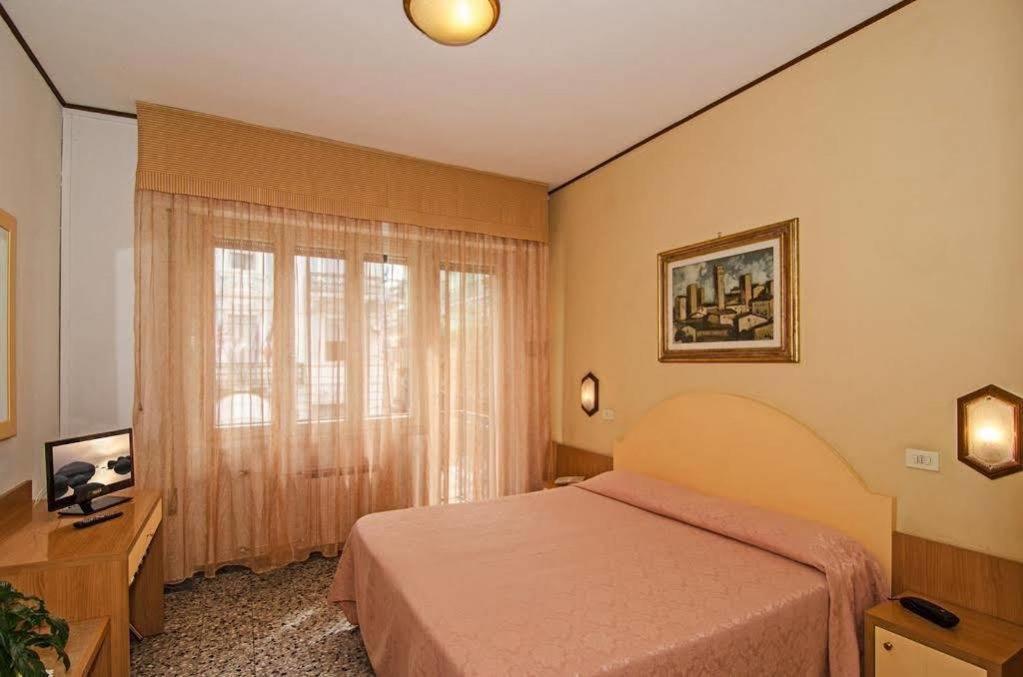 Hotel Stella D'Italia Viareggio Esterno foto