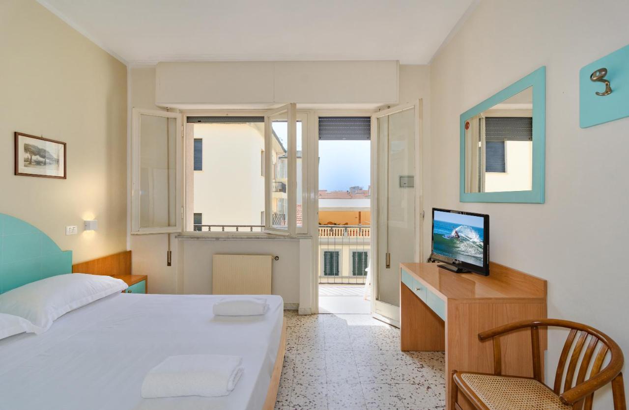 Hotel Stella D'Italia Viareggio Esterno foto