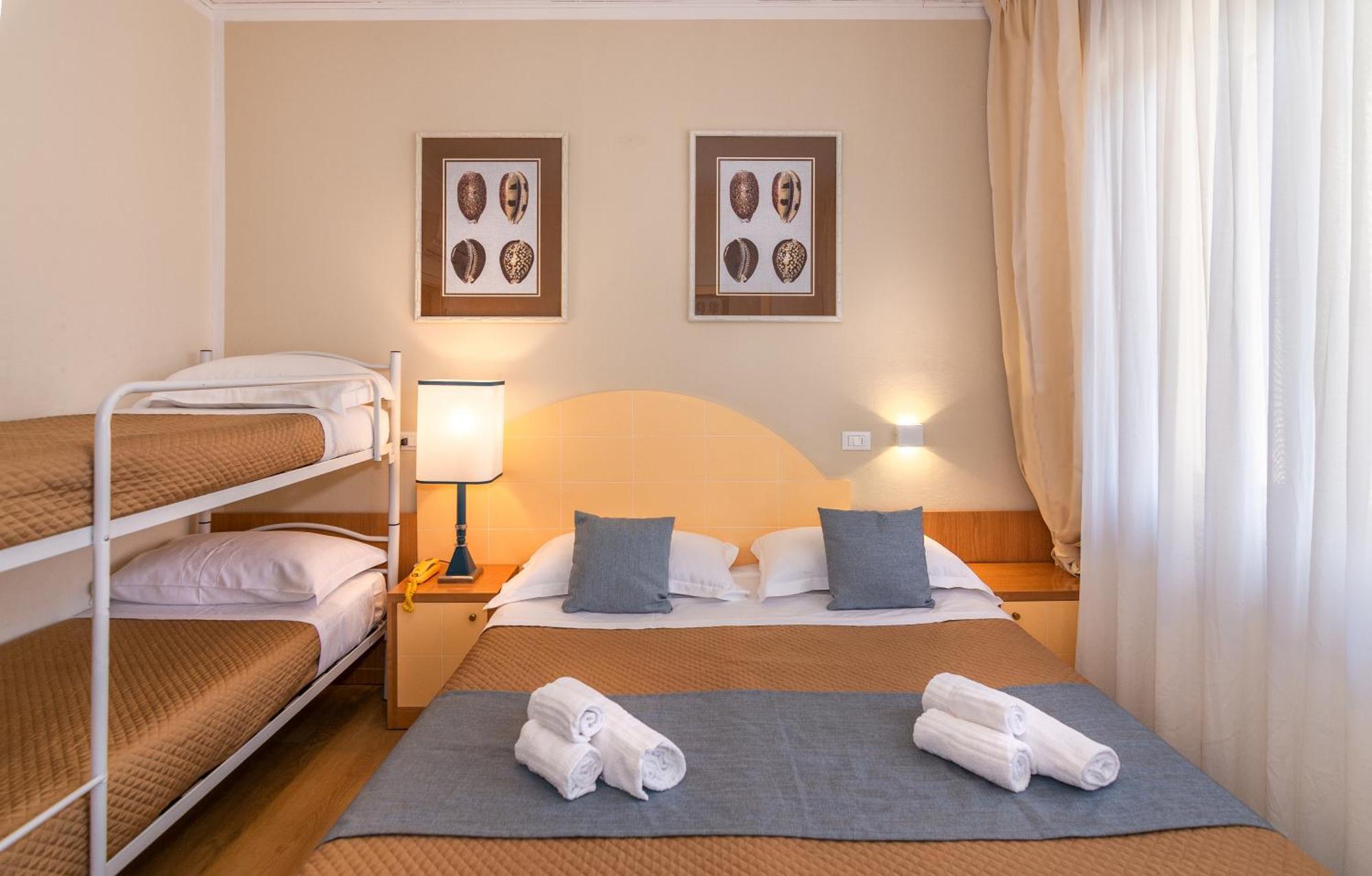 Hotel Stella D'Italia Viareggio Esterno foto