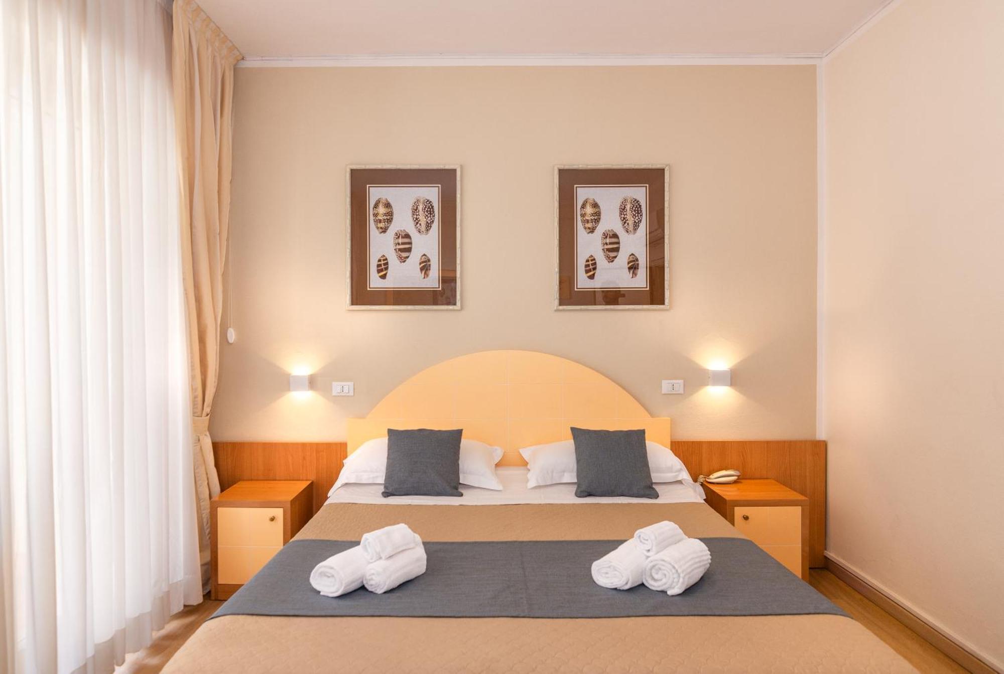 Hotel Stella D'Italia Viareggio Esterno foto