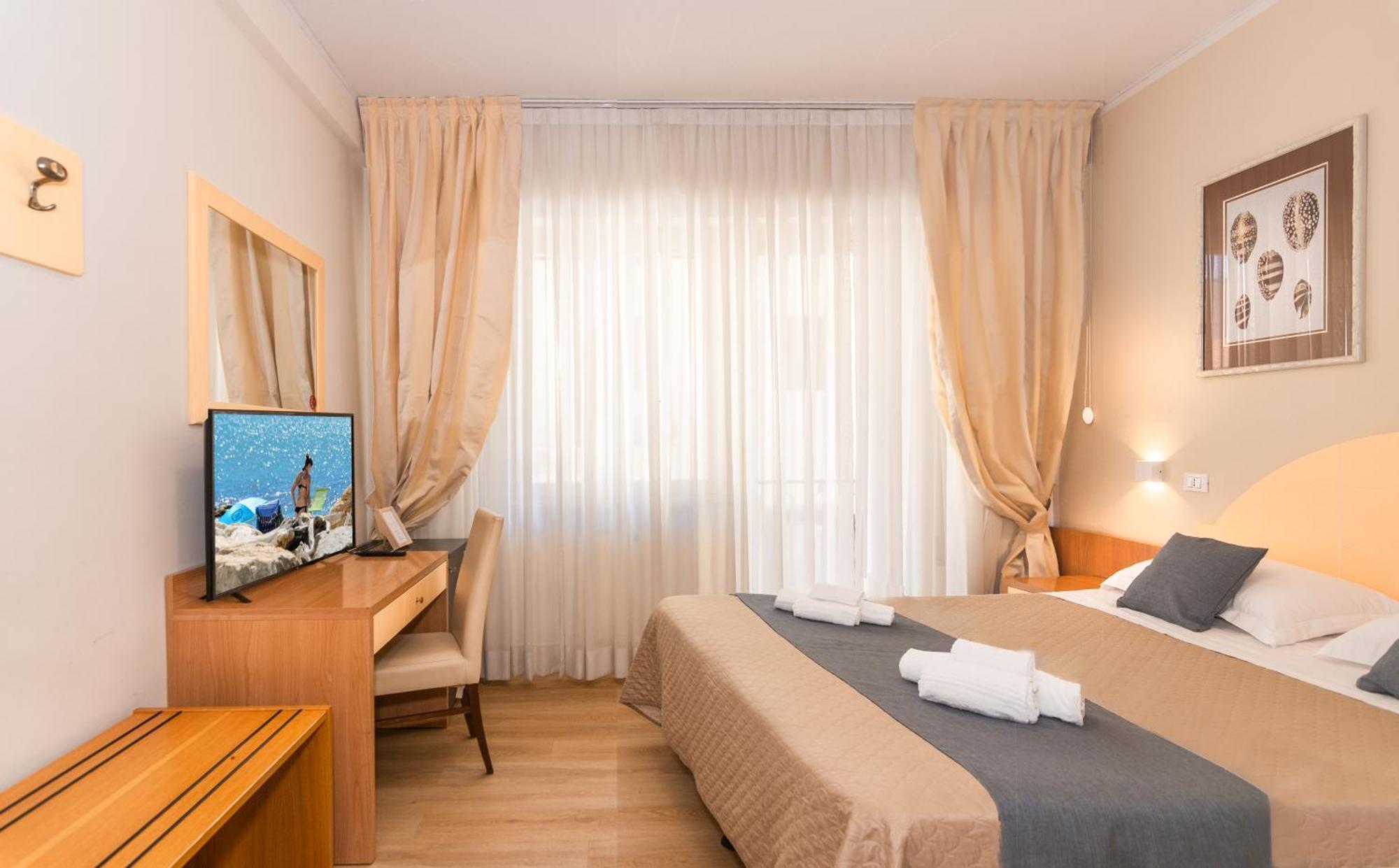 Hotel Stella D'Italia Viareggio Esterno foto