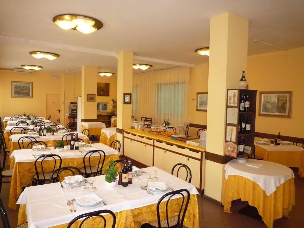Hotel Stella D'Italia Viareggio Esterno foto
