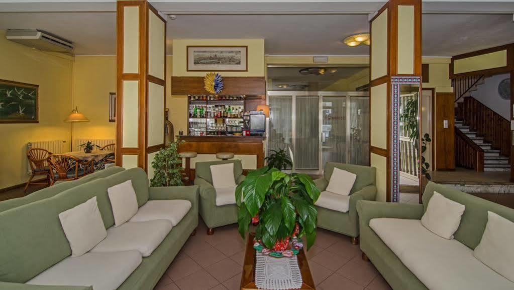 Hotel Stella D'Italia Viareggio Esterno foto